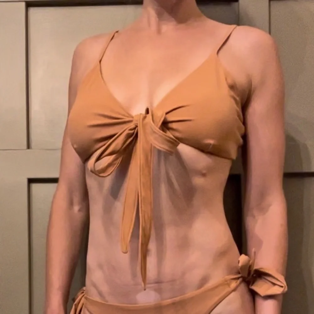 MONDAY Swimwear Tie Front Bikini Top in Sand Light Brown Tan Size Large